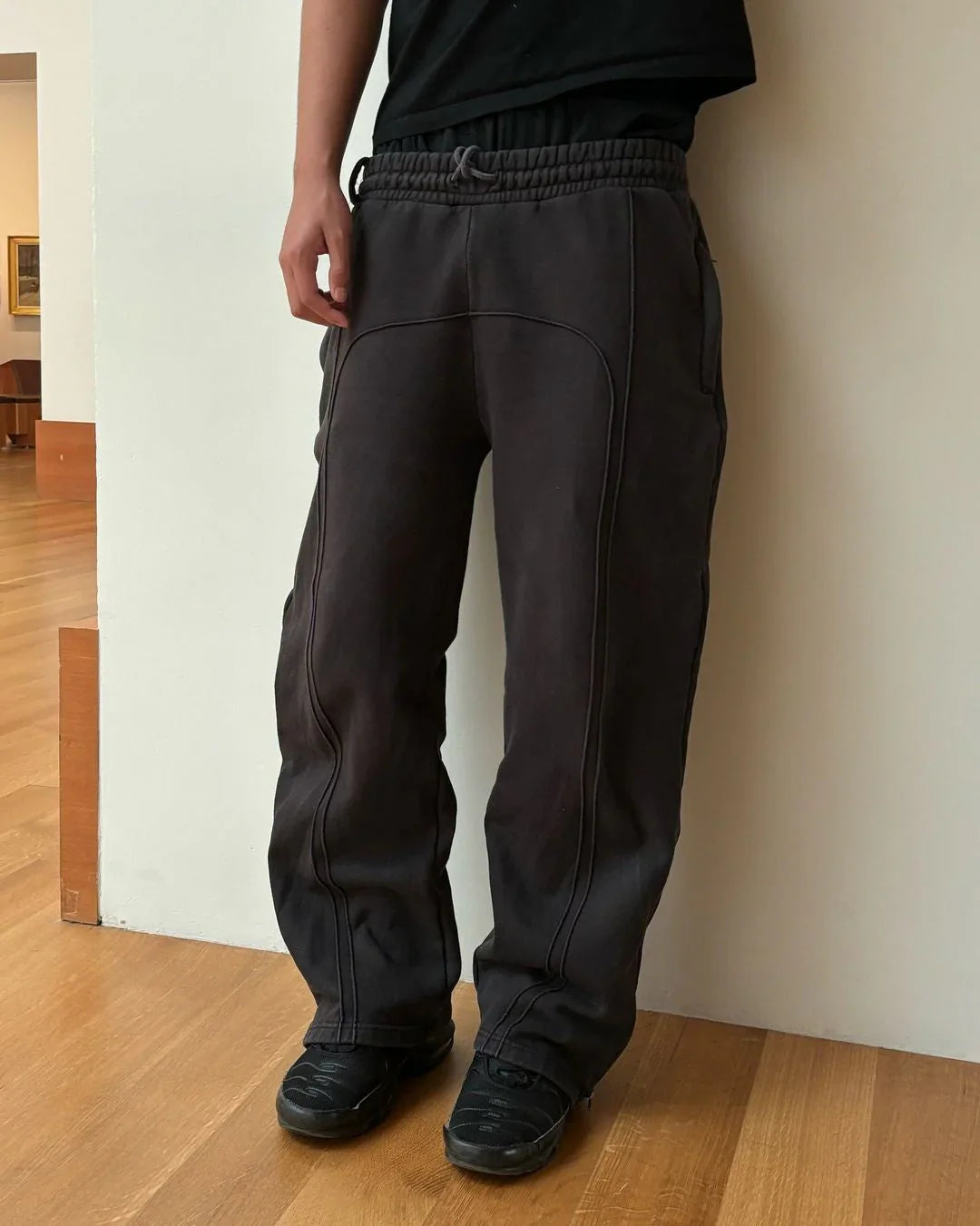 SWEATPANTS